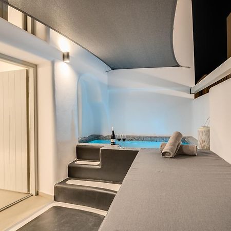 Tiara Suites Santorini Fira  Exterior foto