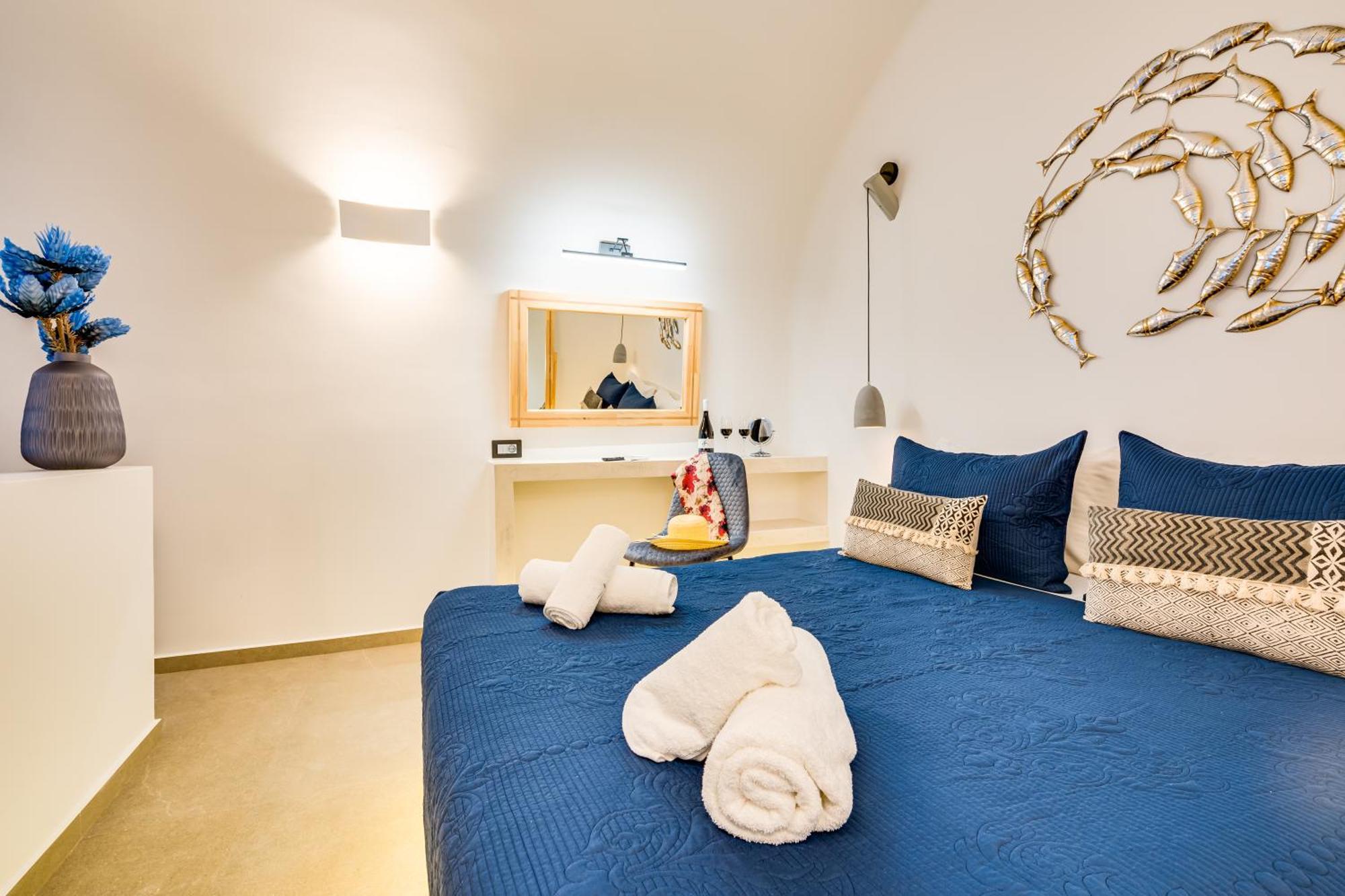 Tiara Suites Santorini Fira  Exterior foto